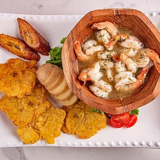 Camarones al Ajillo